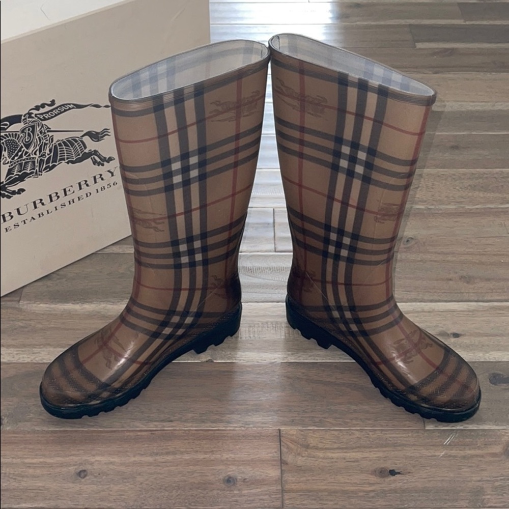 Burberry Haymarket Rubber Rain Boot - Picture 3 of 10